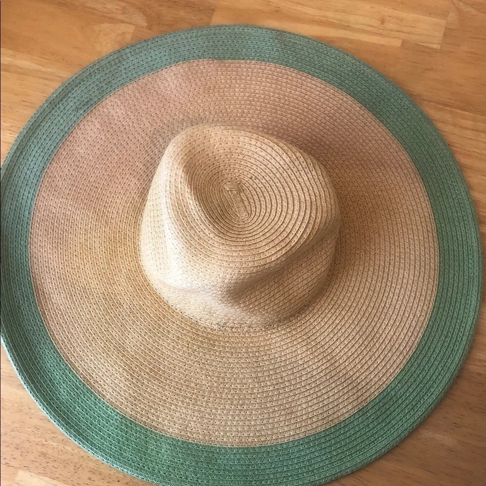 Woman’s tan spring summer Papillon floppy Blanc Straw Hat with Bright Green Trim
